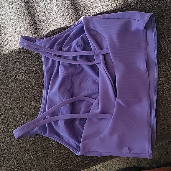 Lululemon - Ribbed Back-Twist Yoga Bra Light Support, C/D Cup - Charged Indigo - Picture 7 of 9